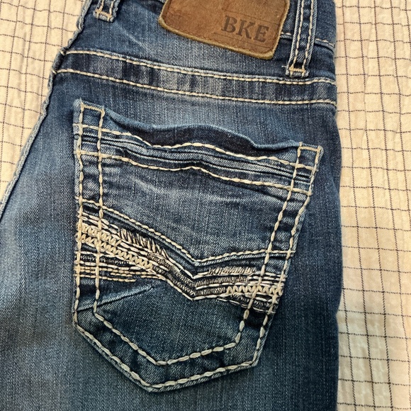 BKE denim Aiden bootleg Women stonewashed jeans 27s 28 inch inseam stitch design - Picture 10 of 11